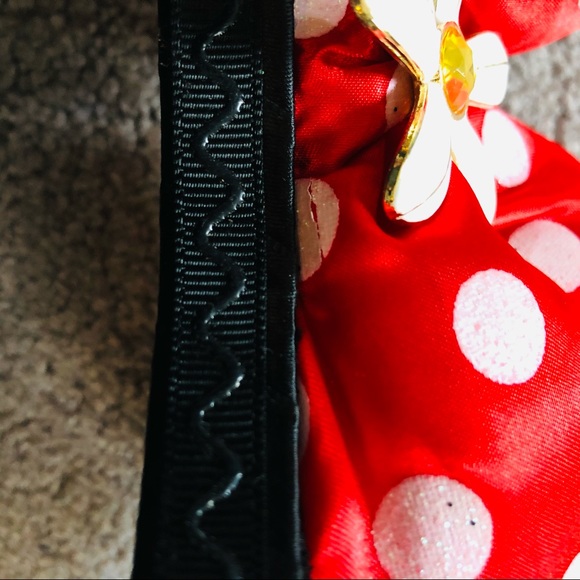 Disney Minnie Mouse Sparkle Flower Ears - Picture 8 of 10